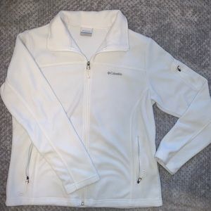 Soft white Columbia jacket